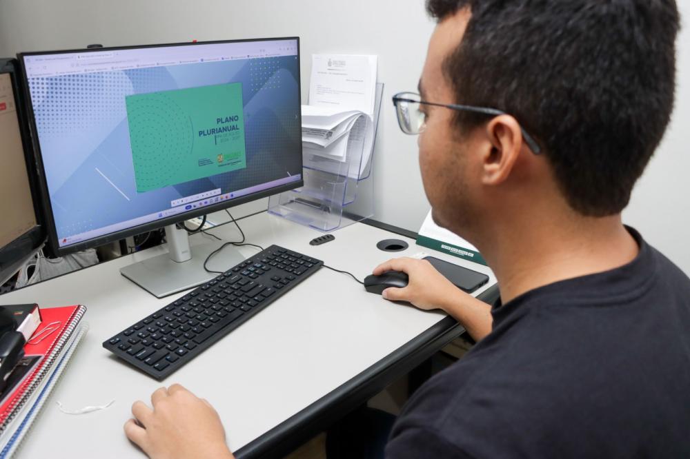 Governo do Amazonas simplifica acesso ao Plano Plurianual com versão digital e interativa do PPA de Bolso