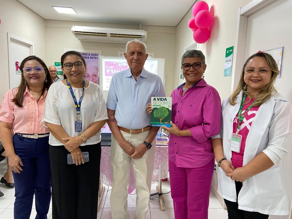 Outubro Rosa: Policlínica da FUnATI conclui campanha de cuidados à saúde da mulher idosa