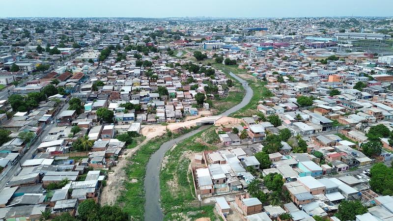 Prefeitura de Manaus avança em obra de requalificação do igarapé do Mindu