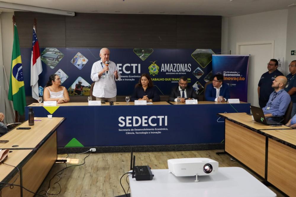 Sedecti celebra primeira turma em Economia da Inovação e reforça compromisso com desenvolvimento tecnológico no AM
