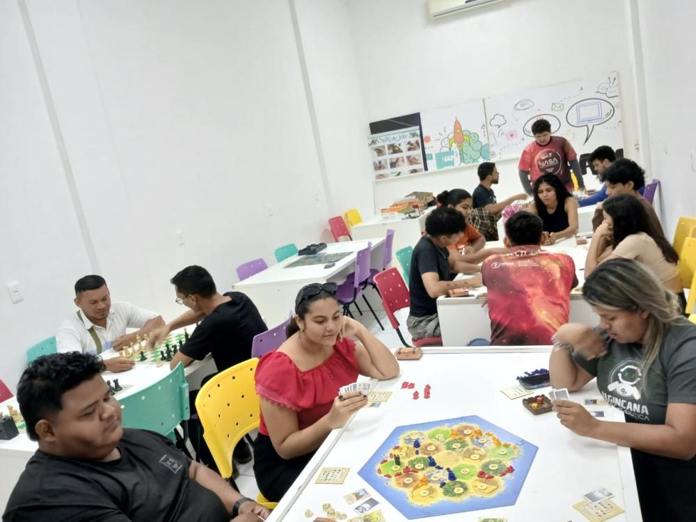 Com apoio do Governo do Amazonas, Tefé recebe torneio de jogos de tabuleiros analógicos 'JogaTech'