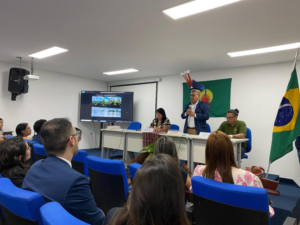 Fepiam discute inclusão social e cidadania das comunidades indígenas do Amazonas com a presidente da Funai