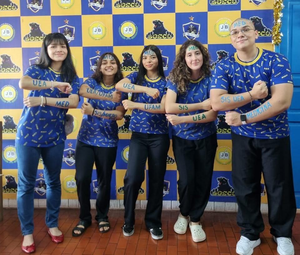 Alunos da rede estadual de ensino, da capital e interior, celebram aprovação nos vestibulares da UEA