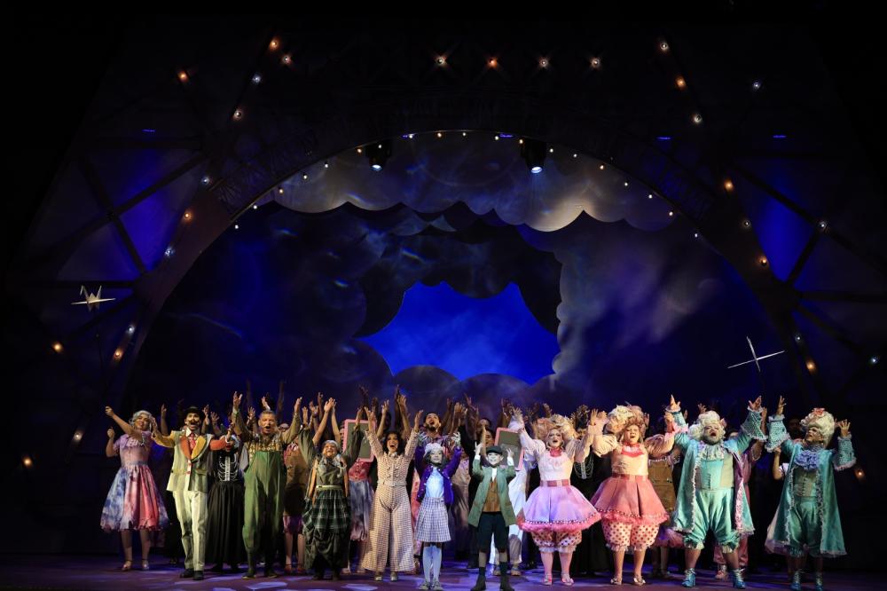 Musical natalino ‘Pedro e Paula’ estreia com elenco de talentos no Teatro Amazonas