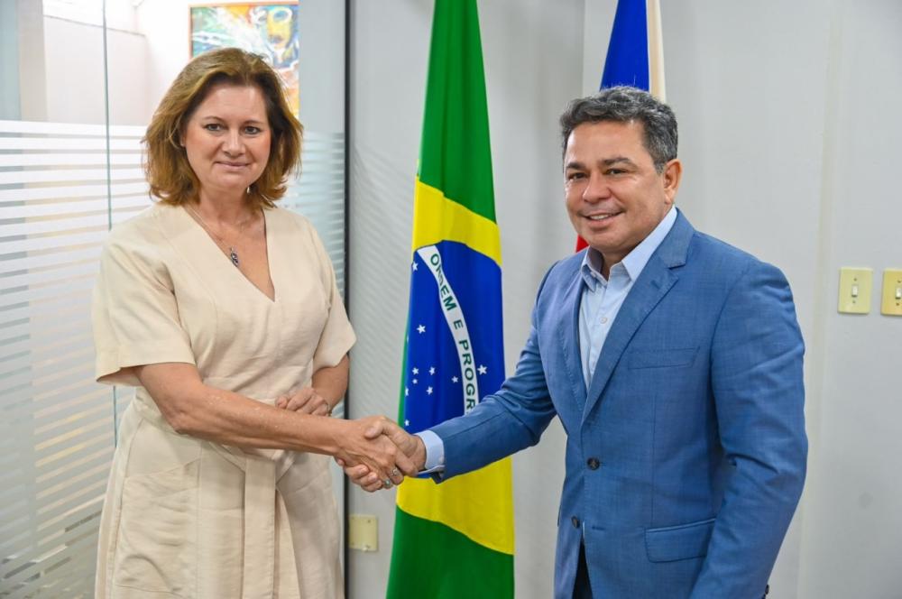 Amazonas atua para estreitar relações bilaterais com a República Tcheca