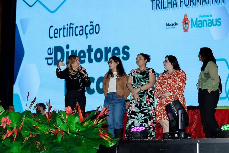 Prefeitura de Manaus realiza evento de certificação de diretores escolares