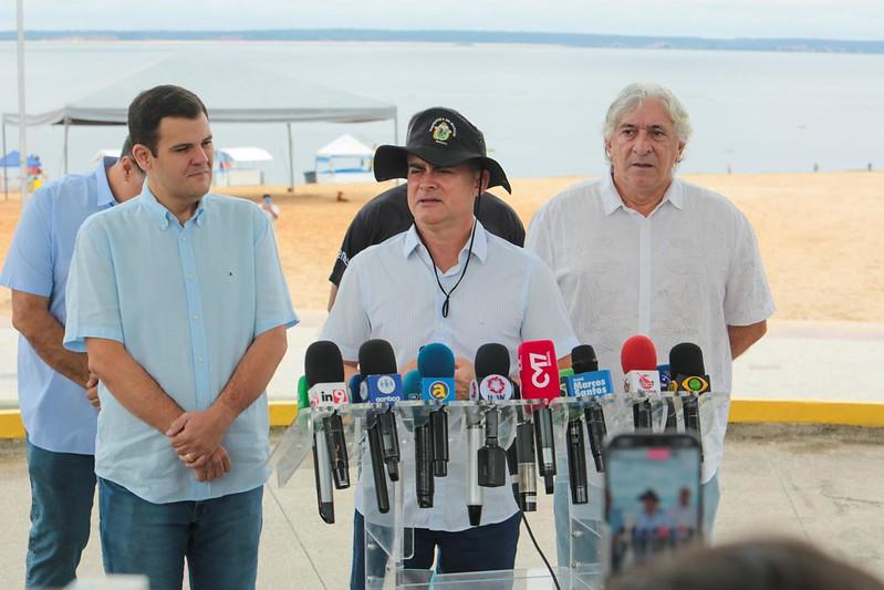 Prefeito David Almeida libera praia da Ponta Negra para banho e reforça programação de fim de ano