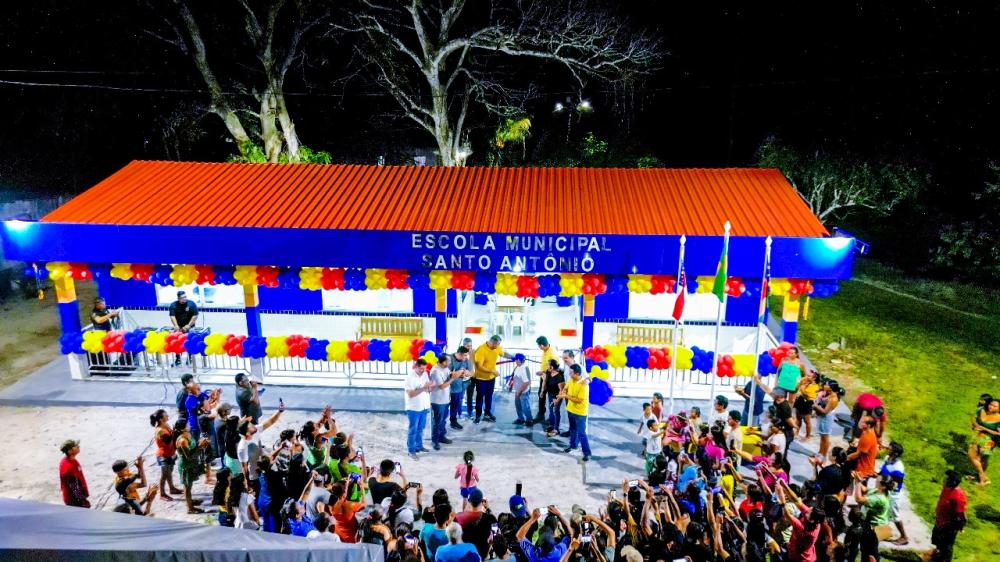 Bi Garcia comanda entrega de investimentos na gleba de Vila Amazônia