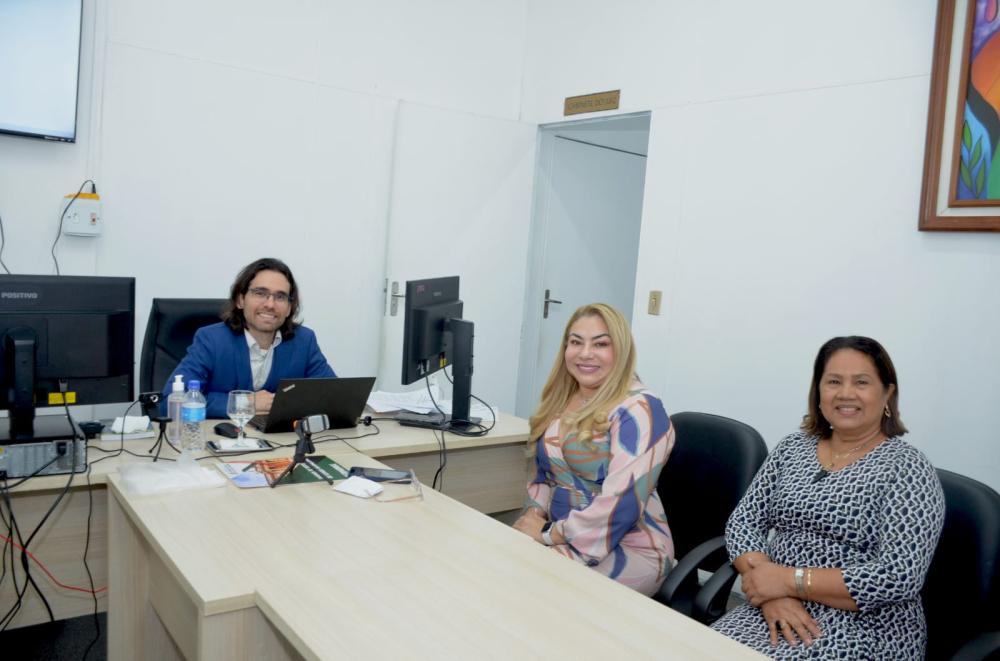 Secretaria de Assistência Social e Juizado da Infância e Juventude formalizam parceria