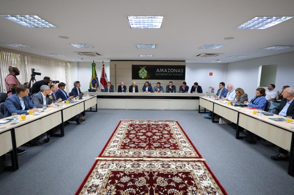 Wilson Lima reúne-se com representantes do Banco Mundial e apresenta potencial de novas matrizes econômicas