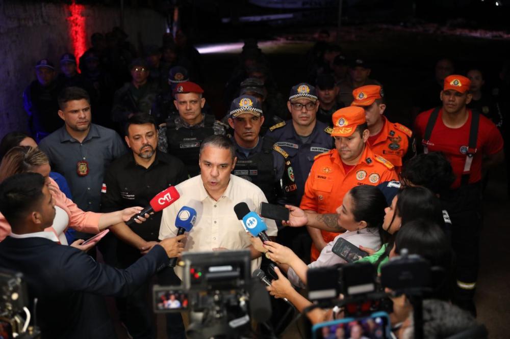 Governo do Amazonas passa a usar novo porto para embarque da tropa que vai operar nas Bases Fluviais