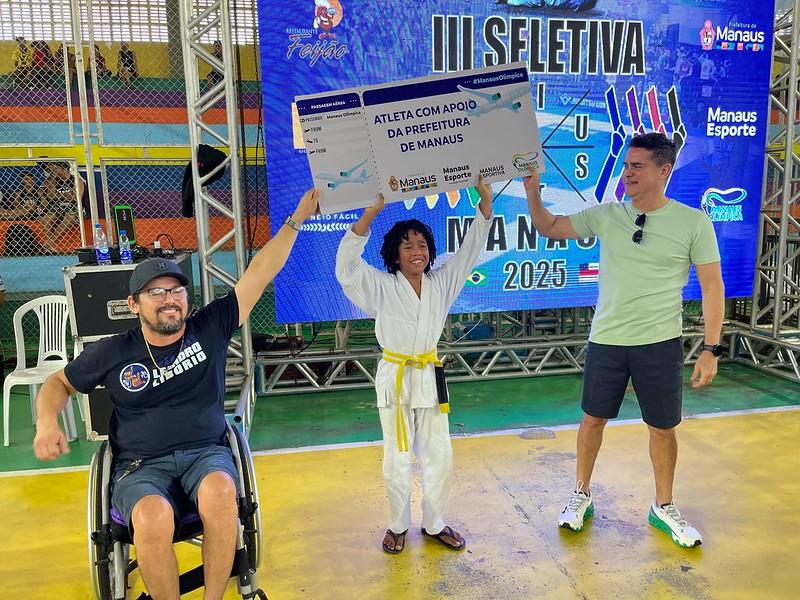 Prefeito David Almeida acompanha seletiva de Jiu-Jitsu para Campeonato Brasileiro 2025