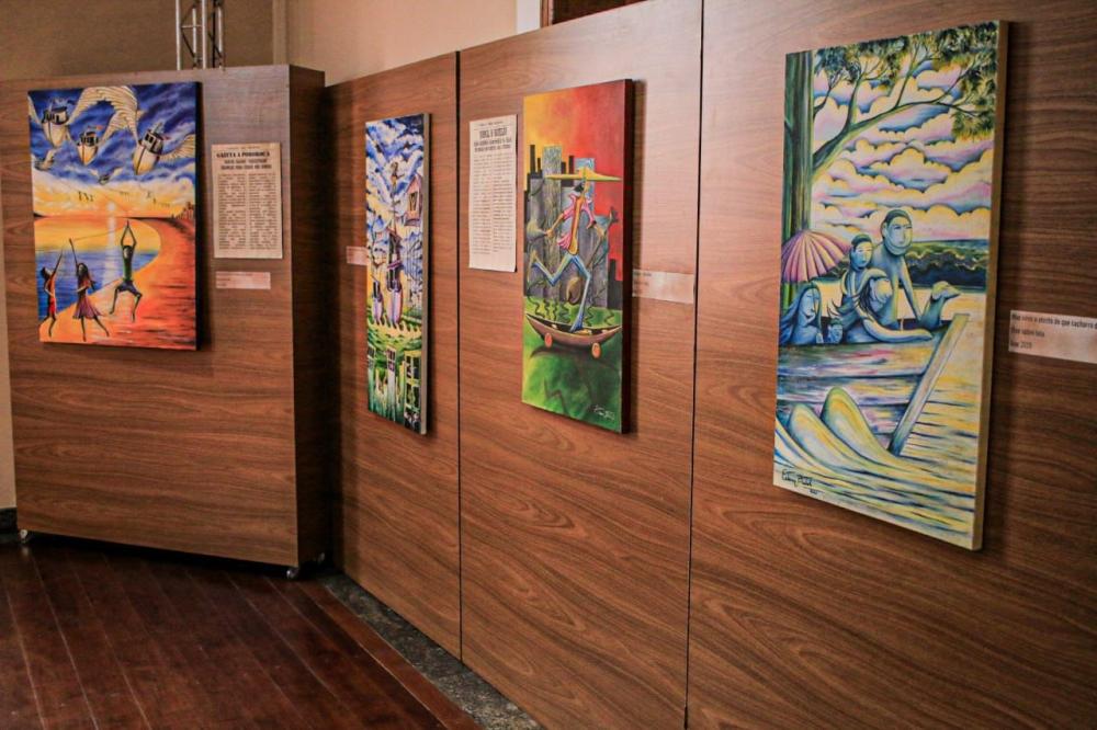 Exposição em Parintins debate urbanização na Amazônia por meio da arte e da ciência