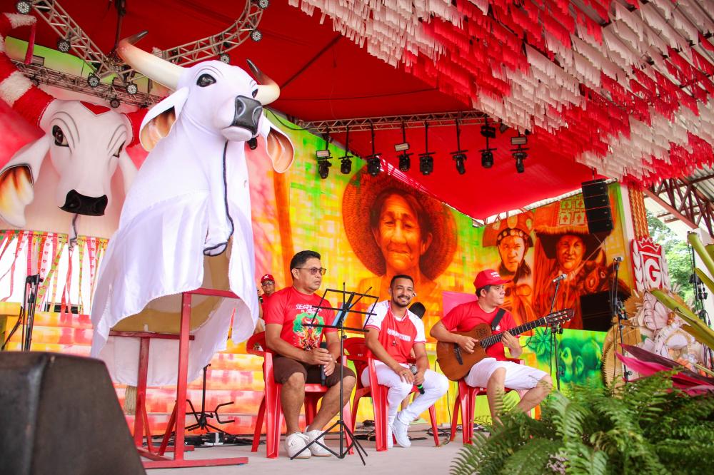 Boi Garantido realiza tradicional feijoada e abre a Semana Vermelha em Parintins