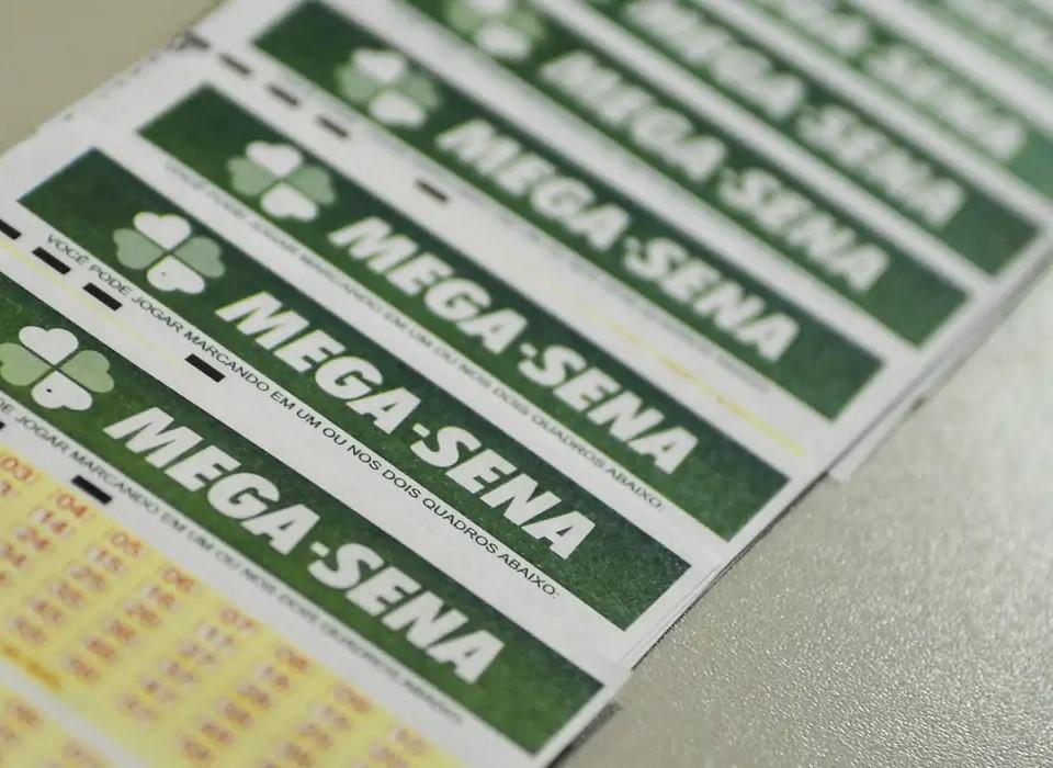 Mega-Sena sorteia neste sábado prêmio estimado em R 3,5 milhões