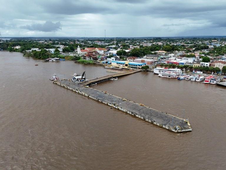 Porto do Parintins recebe últimos serviços e volta a operar