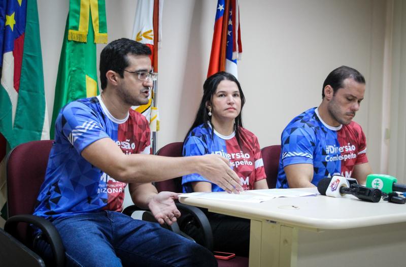 MPAM reúne autoridades e associações para combater ocupação irregular e venda de lugares nas Galeras do Bumbódromo