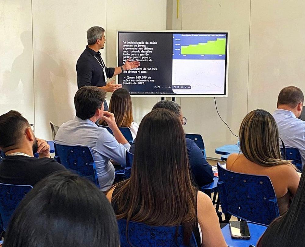 Experiência da Prefeitura de Manaus nas resoluções de demandas relacionadas à saúde é compartilhada em evento em Roraima