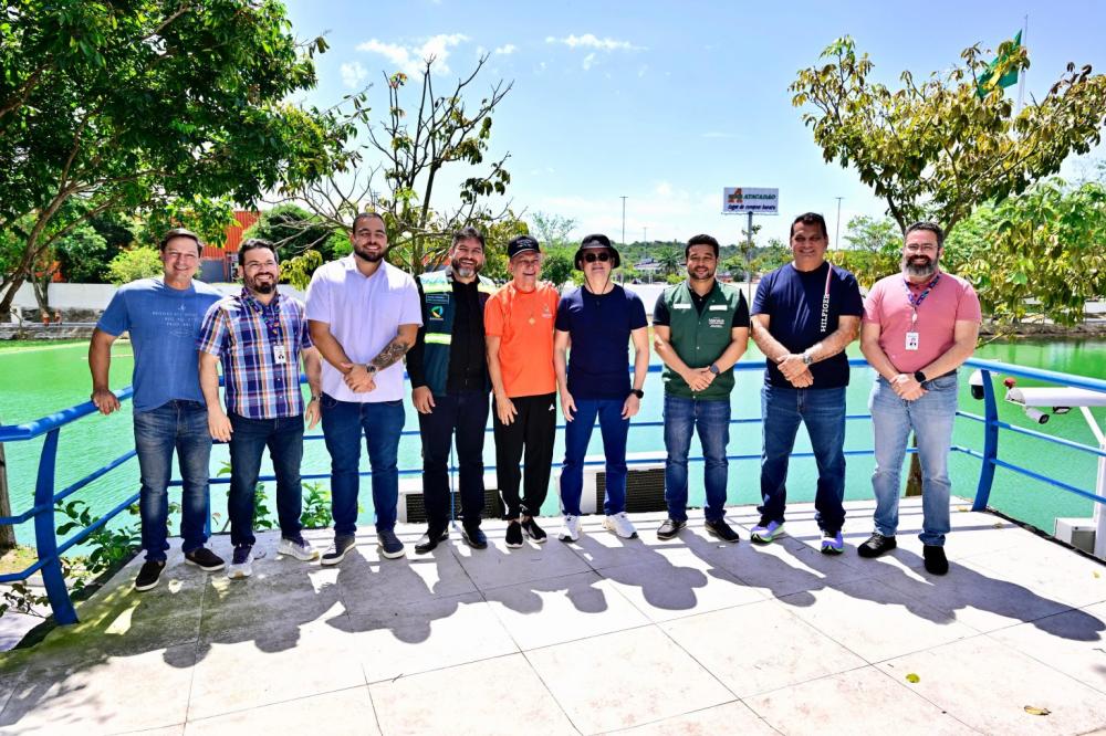 Prefeito David Almeida acompanha revitalização da lagoa do Japiim e destaca soluções sustentáveis para o espaço