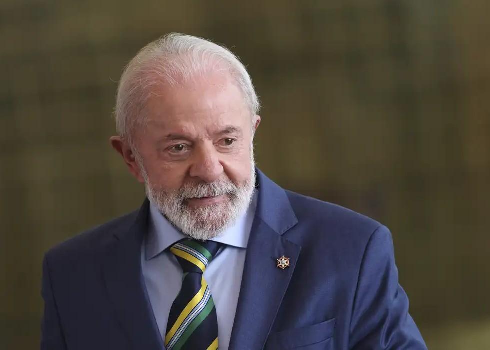 Brasil responderá tarifaço dos EUA com lei de reciprocidade, diz Lula Brasil responderá tarifaço dos EUA com lei de reciprocidade, diz Lula