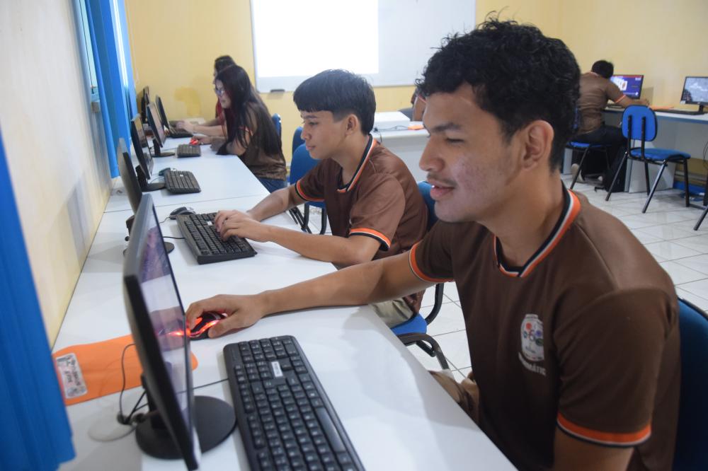 Cursos são retomados na Escola Aldair Kimura com foco na inclusão e continuidade da aprendizagem