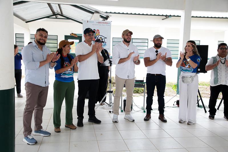 Prefeitura de Manaus realiza ação inédita da Educação Especial no rio Negro
