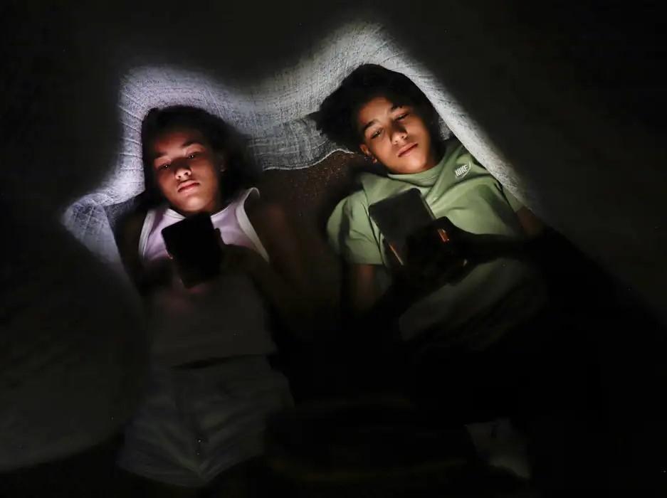 Veja as dicas para proteger crianças e adolescentes nas redes sociais