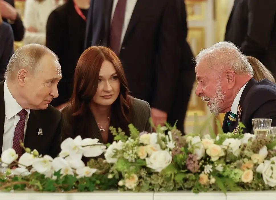 Putin diz a Lula que reunião com Trump foi positiva
