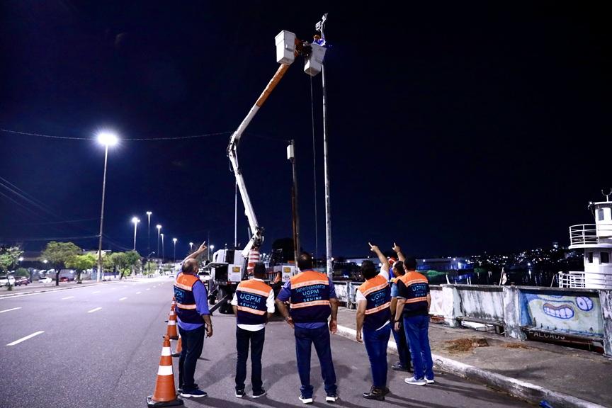 Mutirão do Centro ilumina Manaus com 570 pontos de LED e transforma espaços históricos
