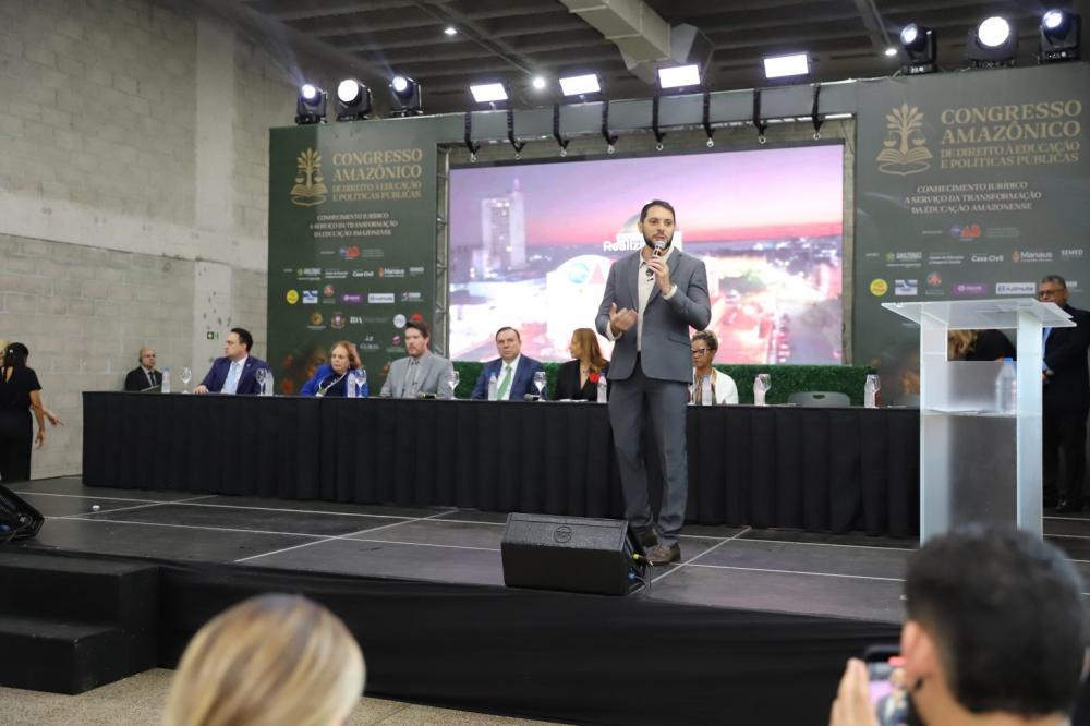Prefeitura de Manaus marca presença no 1º Congresso Amazônico de Direito à Educação e Políticas Públicas
