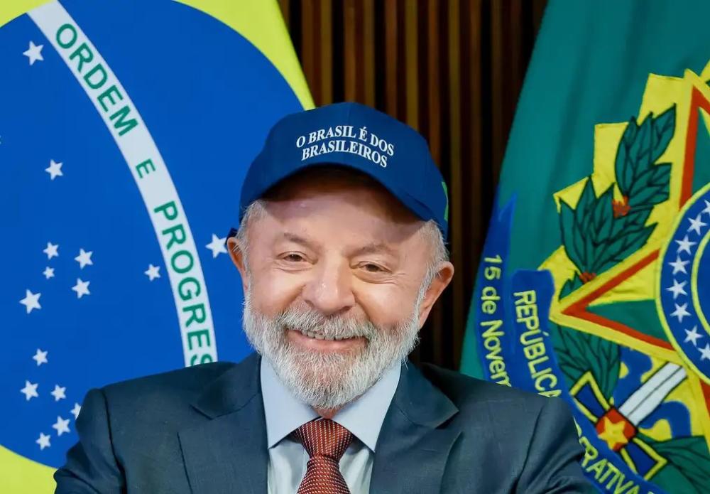 Lula reafirma soberania e diz que Brasil não aceitará ofensas
