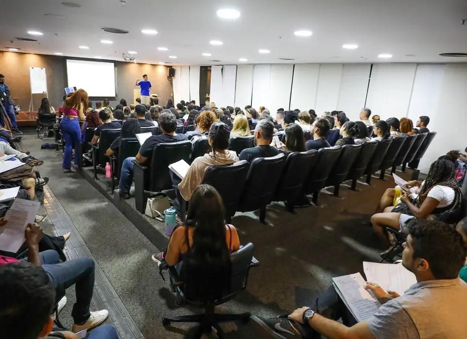 CNU 2025 em contagem regressiva: falta um mês para primeira prova