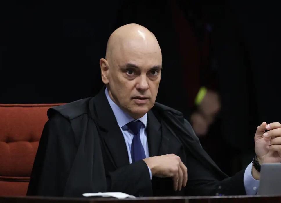 Trama golpista: Moraes vota por manter delação premiada de Mauro Cid