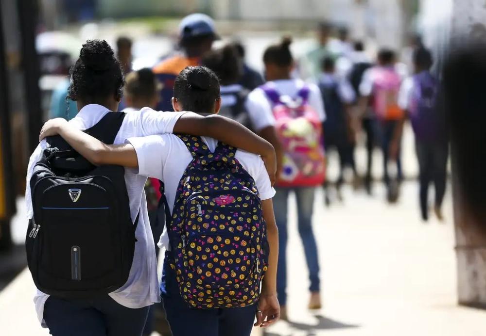 Adolescentes têm até dezembro para se vacinar contra HPV