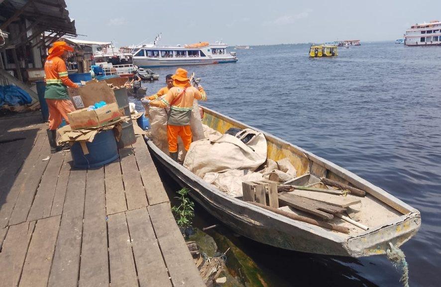 Prefeitura de Manaus leva coleta de resíduos às comunidades rurais e indígenas da capital