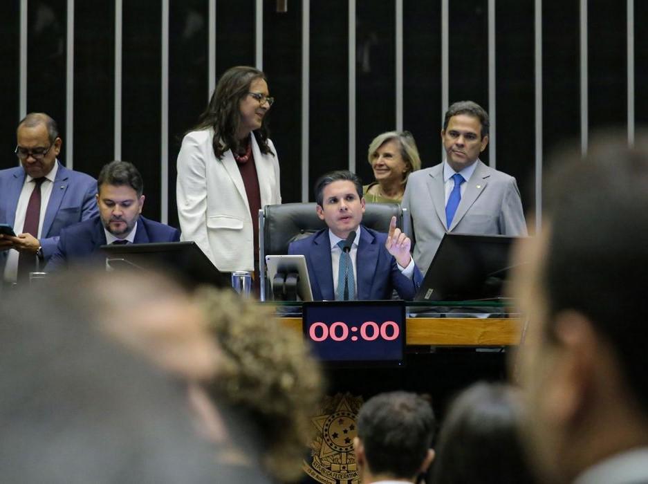 PEC da Blindagem pode barrar ações contra corrupção no uso de emendas