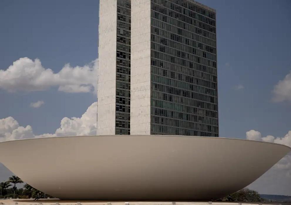 Impunidade levou Congresso a rever blindagem parlamentar em 2001