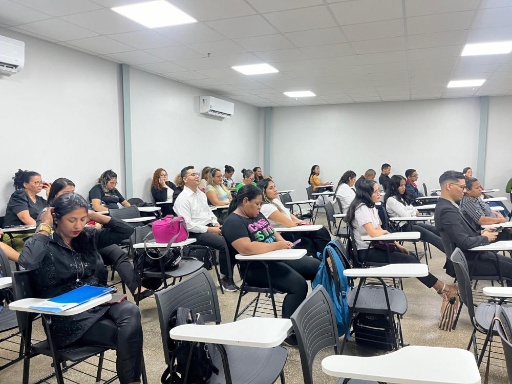 Prefeitura de Manaus anuncia selecionados no curso ‘Academia de Emprego’