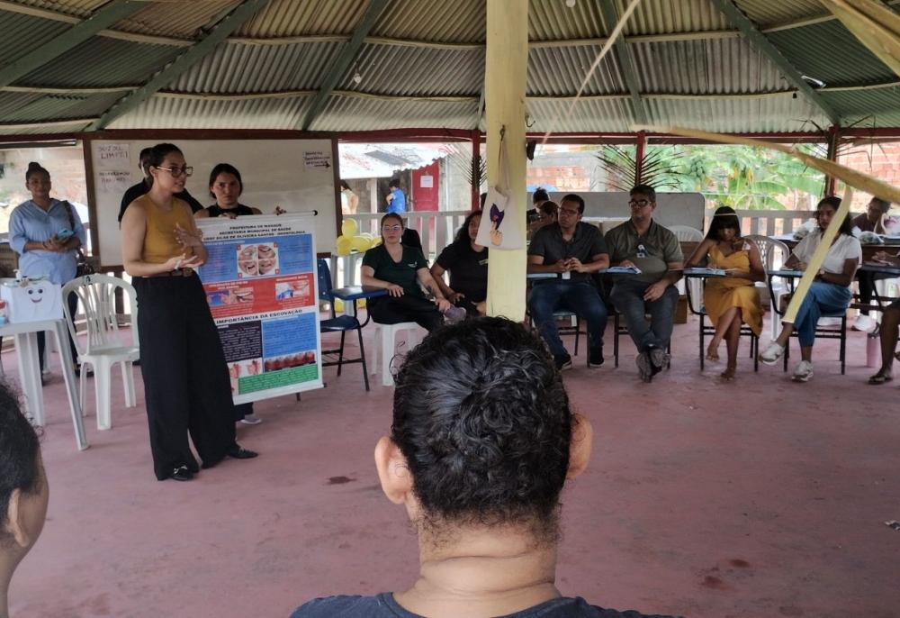 Comunidade indígena na zona Leste recebe ação de saúde da prefeitura com foco no ‘Setembro Amarelo’