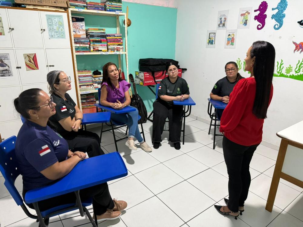 Socioeducadores da Sejusc auxiliam na reintegração social de adolescentes em conflito com a Lei