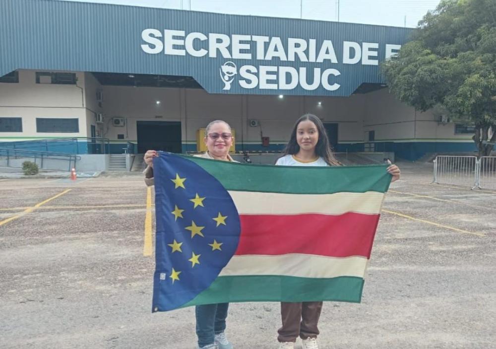 Professora e aluna da rede estadual representam Parintins na Conferência Infantojuvenil pelo Meio Ambiente, em Brasília