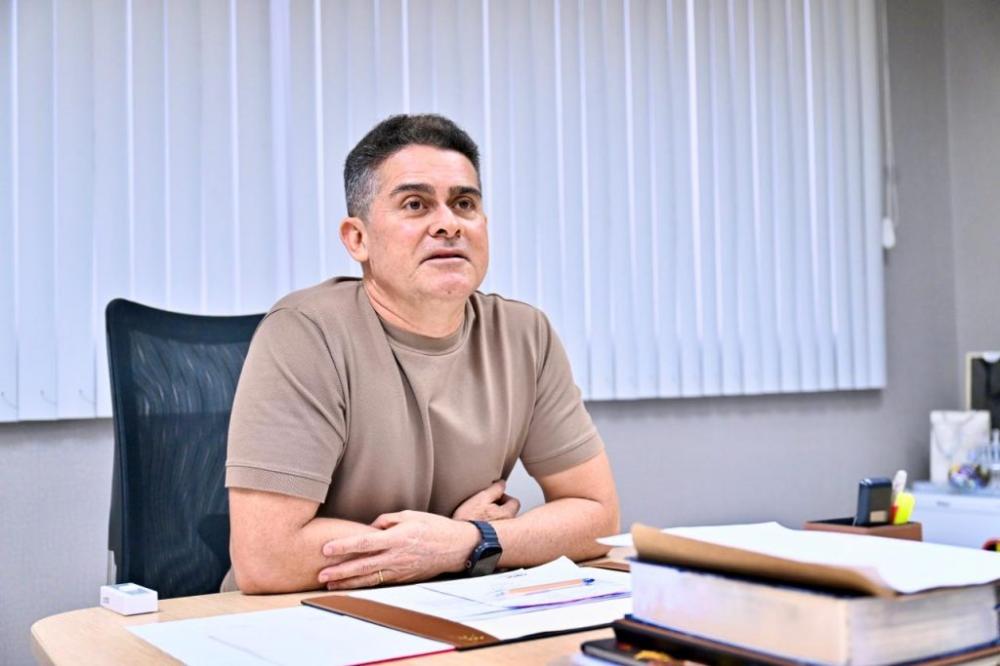 Prefeito David Almeida esclarece fake news sobre ‘radar meteorológico’ e reforça transparência na gestão