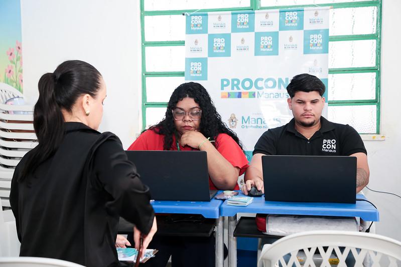 Prefeitura leva atendimento do ‘Procon Manaus nos Bairros’ para o Redenção