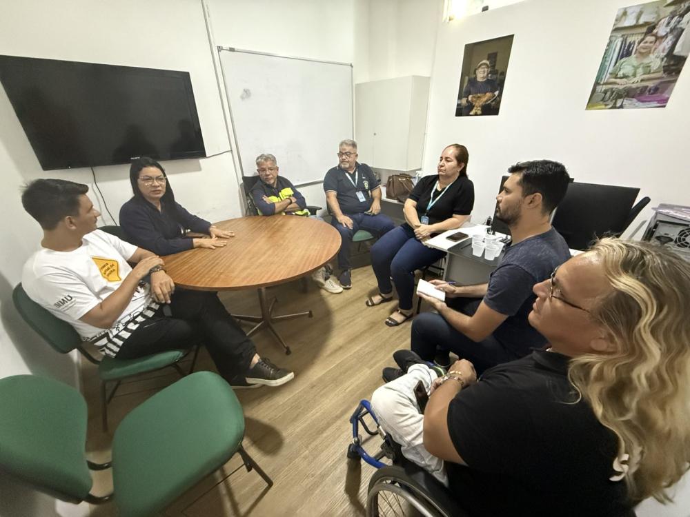 Prefeitura avança em ajustes para implantação do programa ‘Escola de Transporte Inclusiva’ em Manaus