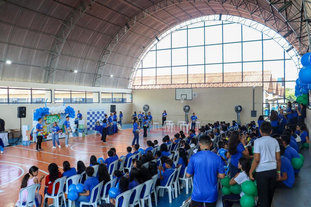 Responsabilidade Social: Cigás promove ação de voluntariado em escola da rede estadual de ensino