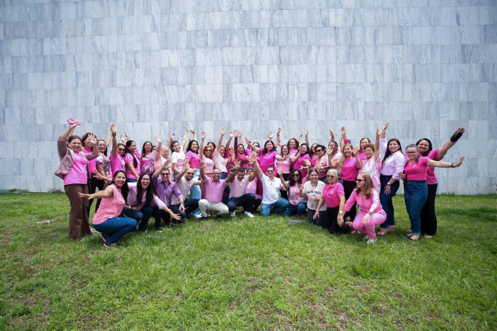 Prefeitura de Manaus mobiliza servidores do Implurb para a importância do ‘Outubro Rosa’