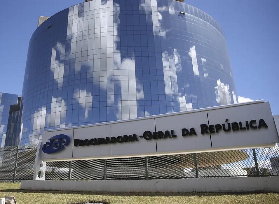 MPF recorre para barrar exploração de petróleo na bacia do Amazonas MPF recorre para barrar exploração de petróleo na bacia do Amazonas