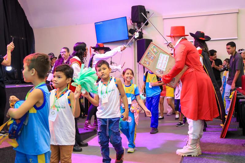 Prefeitura de Manaus realiza ‘Alfashow Sadeam 2025’ com aproximadamente 700 participantes Prefeitura de Manaus realiza ‘Alfashow Sadeam 2025’ com aproximadamente 700 participantes