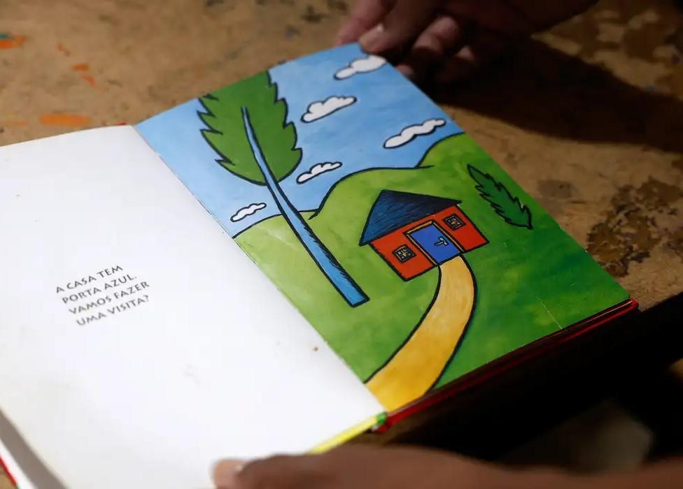 Ler ensina empatia a crianças, diz presidente da Biblioteca Nacional Ler ensina empatia a crianças, diz presidente da Biblioteca Nacional