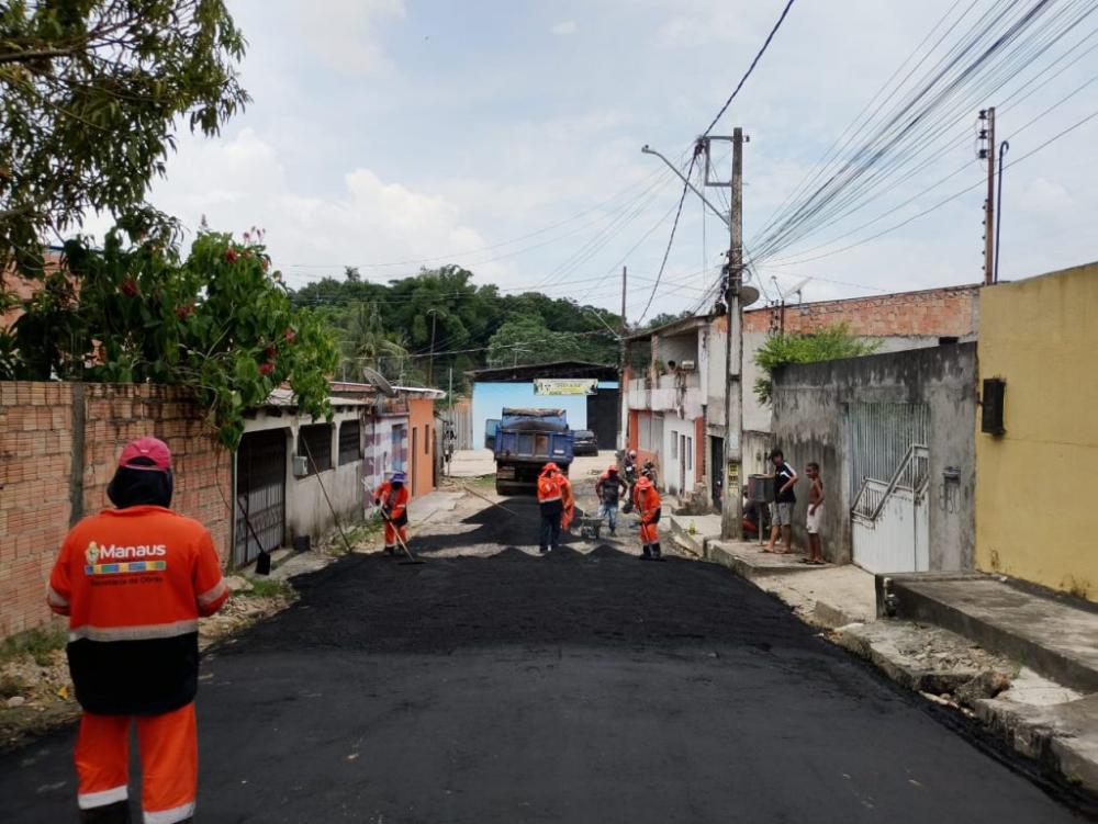 Prefeitura de Manaus revitaliza malha viária do bairro Colônia Terra Nova